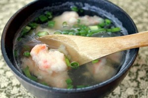 海老団子スープ